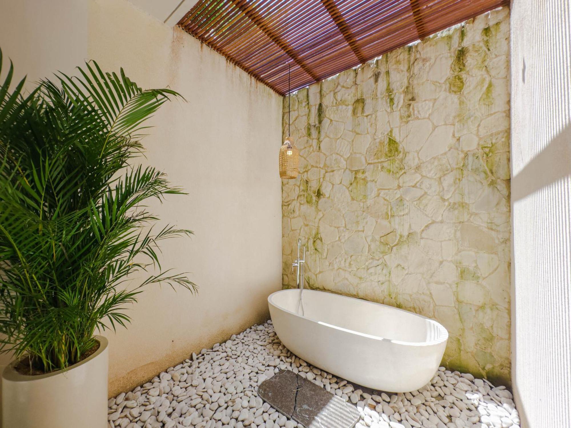Abangan Palace - Jungle View Villa